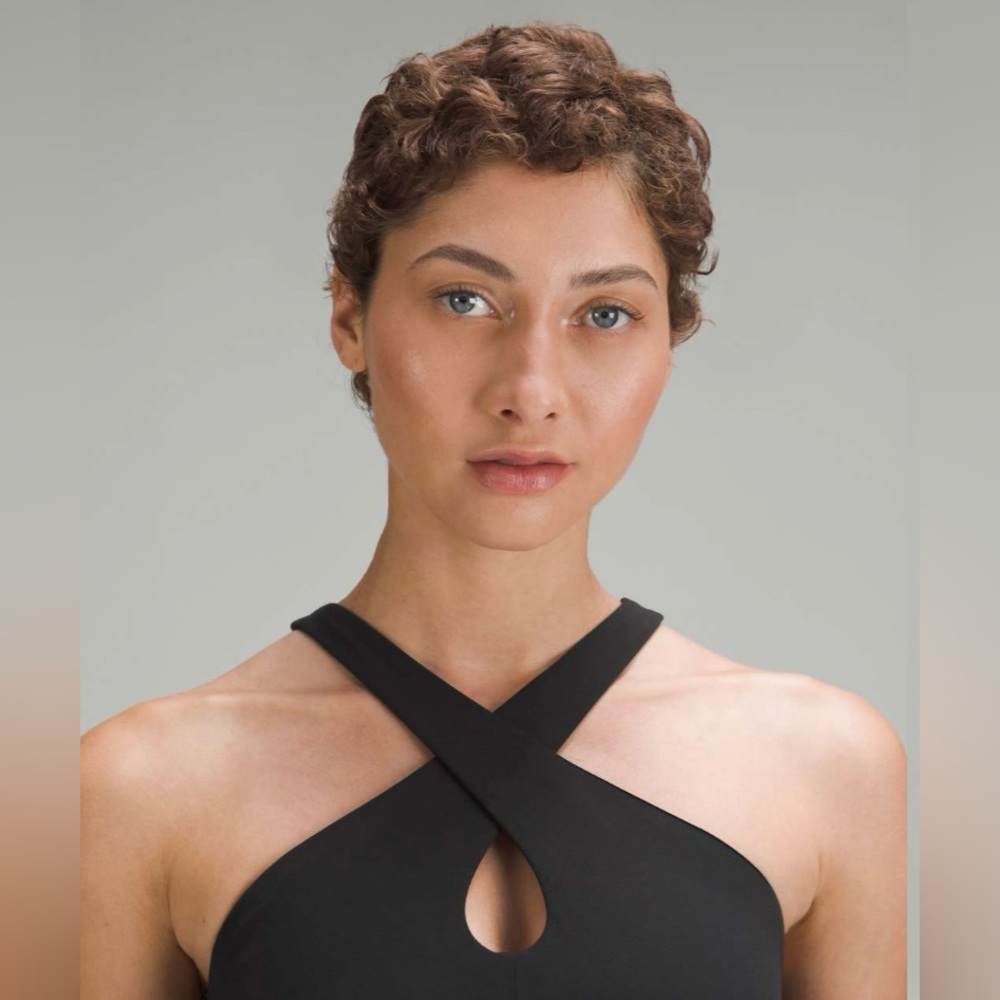 Women's Black Cross-Back Top - Picture 5 of 12